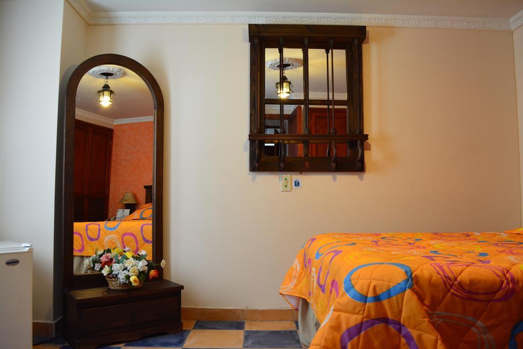 Hotel Casa Colonial Santa Rosa De Cabal Camera foto