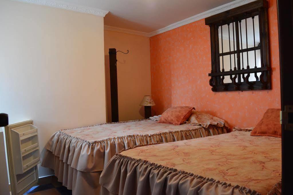 Hotel Casa Colonial Santa Rosa De Cabal Esterno foto
